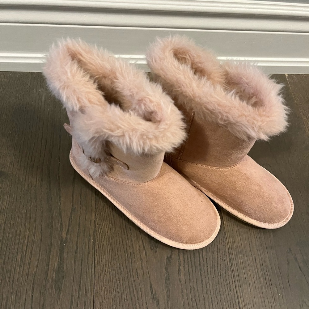 Childrens place pink girls suede spring boots sz 4Y